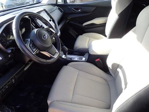 Certified 2023 Subaru Ascent Premium w/ Convenience Package image 13