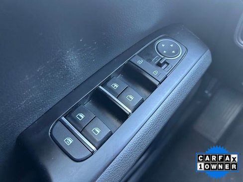 Used 2023 Kia Soul LX w/ LX Technology Package image 18