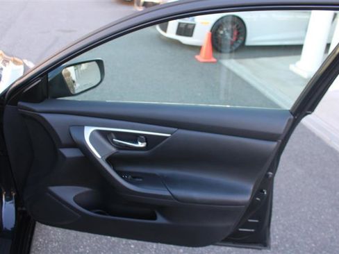 Used 2016 Nissan Altima 2.5 S w/ Power Driver Seat Package image 12