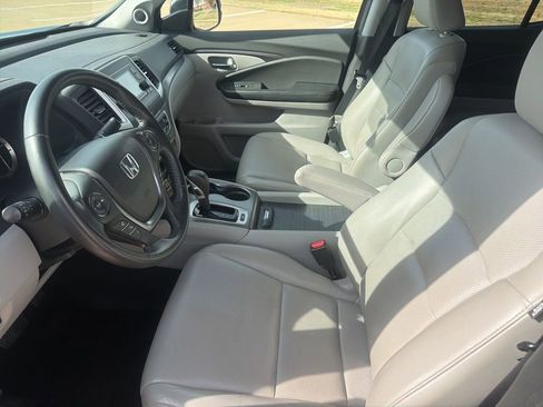 Used 2017 Honda Ridgeline RTL image 7