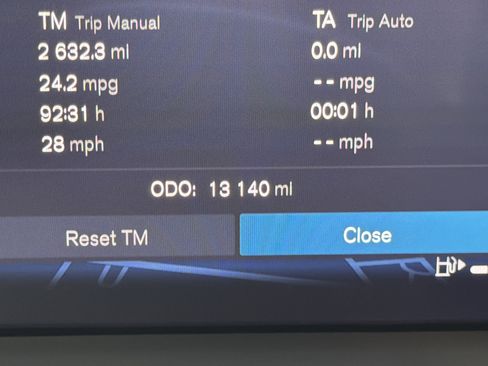 Certified 2025 Volvo XC60 B5 Plus w/ Climate Package image 22