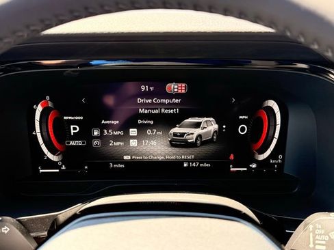 New 2026 Nissan Pathfinder Platinum w/ Cargo Package image 33