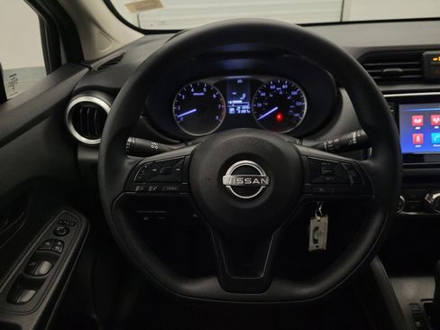 Used 2024 Nissan Versa S FWD image 22
