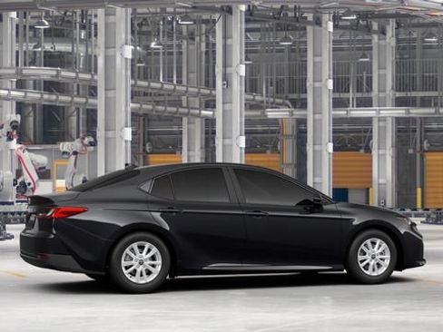 New 2026 Toyota Camry LE FWD image 13