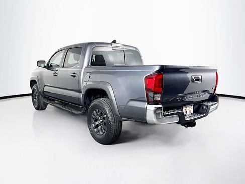 Used 2022 Toyota Tacoma SR5 image 7