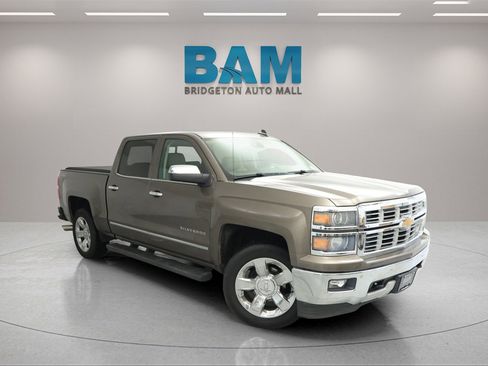 Used 2015 Chevrolet Silverado 1500 LTZ Z71 w/ LTZ Plus Package image 1