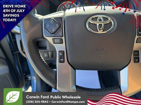 Used 2019 Toyota Tacoma SR5 AWD/4WD image 16