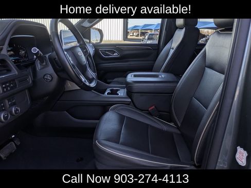 Used 2023 Chevrolet Suburban Premier image 22