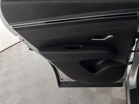 Certified 2024 Hyundai Tucson SEL FWD image 15