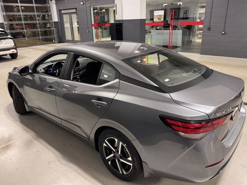 New 2025 Nissan Sentra SV image 24