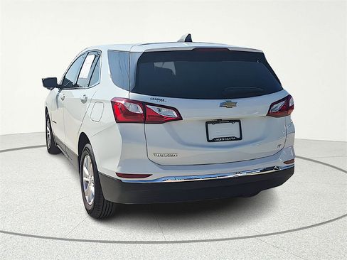 Used 2020 Chevrolet Equinox LT image 5