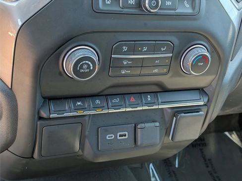 Used 2022 Chevrolet Silverado 1500 Custom AWD/4WD image 24