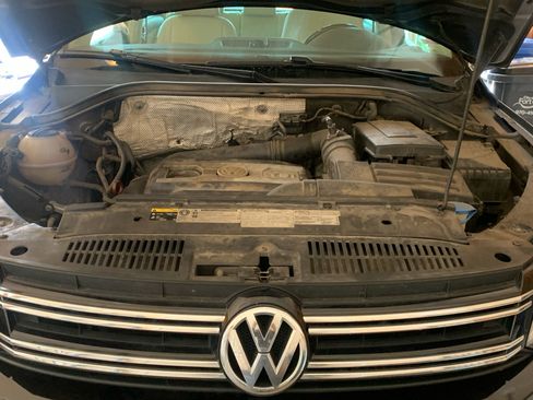 Used 2013 Volkswagen Tiguan SE AWD/4WD image 5