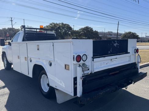 Used 2007 Chevrolet Silverado 3500 W/T image 3