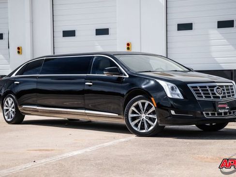 Used 2014 Cadillac XTS FWD image 32