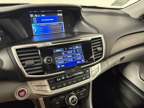 Used 2015 Honda Accord EX-L image 22