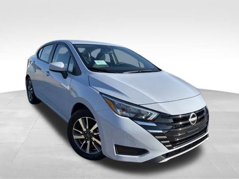 New 2025 Nissan Versa SV w/ Trunk Package FWD image 2