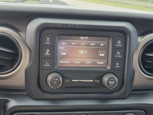 Used 2020 Jeep Gladiator Sport w/ Quick Order Package 24S image 11