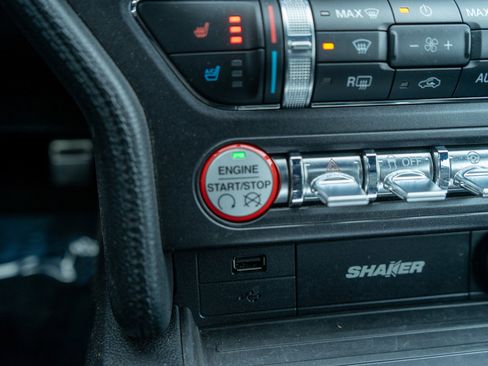 Used 2017 Ford Mustang GT Premium image 22