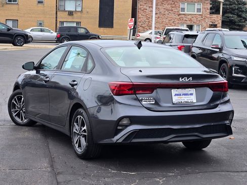 Used 2023 Kia Forte LXS image 13