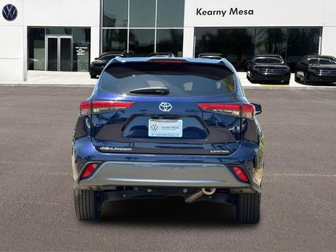 Used 2020 Toyota Highlander Limited FWD image 5
