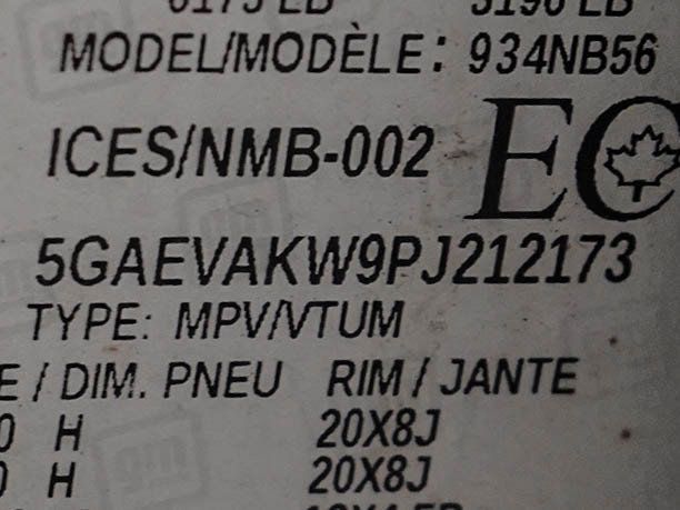 Used 2023 Buick Enclave Essence w/ Experience Buick Package AWD/4WD image 30