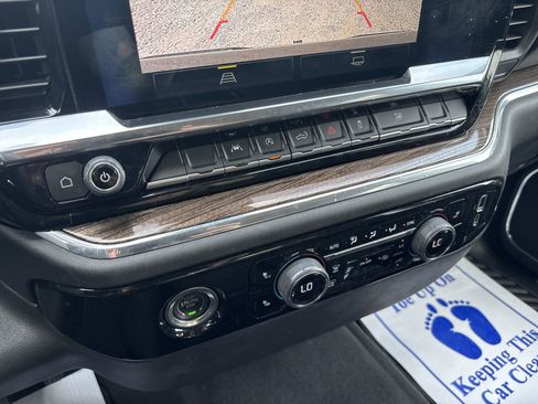 Used 2023 Chevrolet Silverado 1500 LT image 21