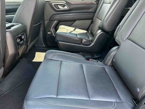 Used 2023 Chevrolet Tahoe LT RWD image 18