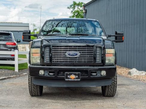 Used 2008 Ford F250 Lariat image 9