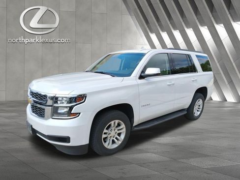 Used 2016 Chevrolet Tahoe LT RWD image 3