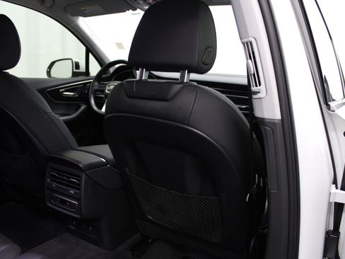 Used 2023 Audi Q7 3.0T Premium Plus AWD/4WD image 27