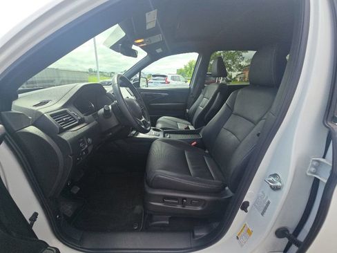 Used 2023 Honda Passport EX-L image 14