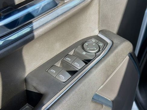 Used 2024 Chevrolet Silverado 1500 LT image 22