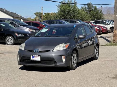 Used 2012 Toyota Prius Two image 9