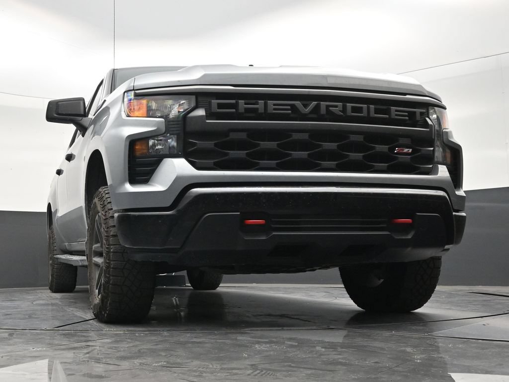 Used 2025 Chevrolet Silverado 1500 Custom Trail Boss AWD/4WD image 26