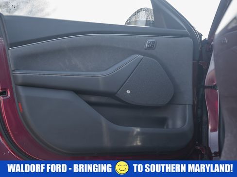 Used 2025 Ford Mustang Mach-E GT image 41