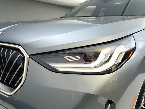 Used 2025 BMW X3 xDrive30i w/ Premium Package image 20