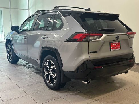 Certified 2025 Toyota RAV4 XSE w/ Weather Package AWD/4WD image 4