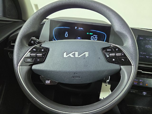 Certified 2025 Kia Niro LX FWD image 19