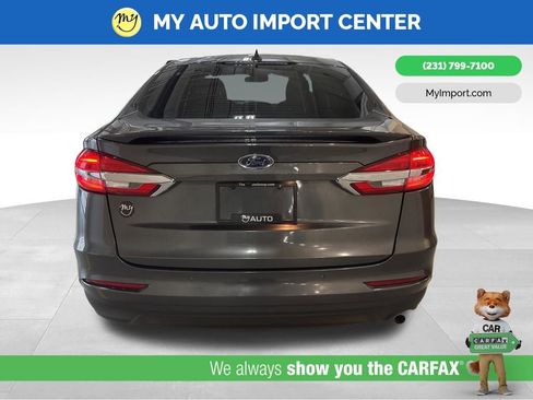 Used 2019 Ford Fusion SE w/ Equipment Group 151A image 6