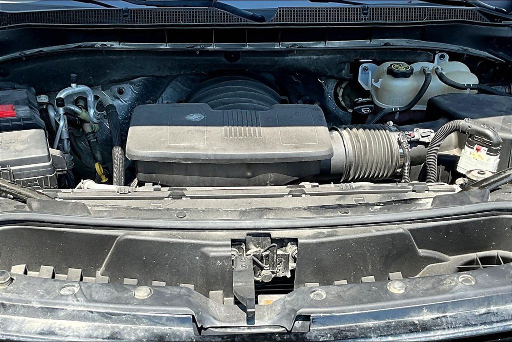 Used 2024 Chevrolet Tahoe Z71 AWD/4WD image 32