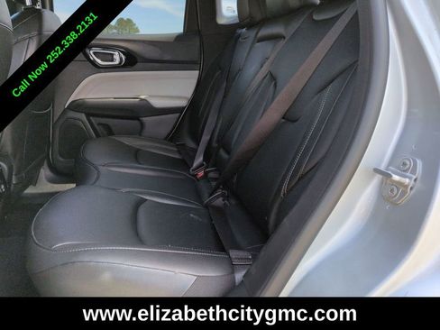 Used 2025 Jeep Compass Limited AWD/4WD image 15
