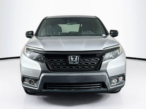 Used 2019 Honda Passport Sport image 2