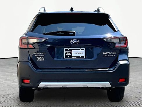 Used 2023 Subaru Outback Touring XT AWD/4WD image 5