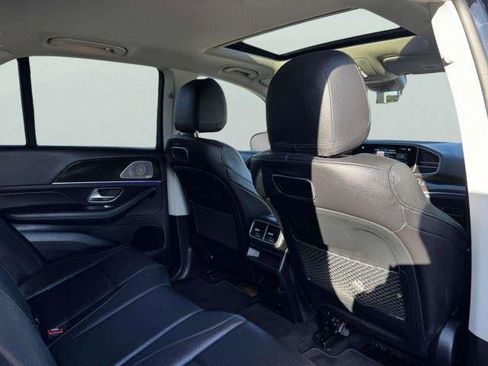 Used 2020 Mercedes-Benz GLE 450 4MATIC w/ Premium Package image 44