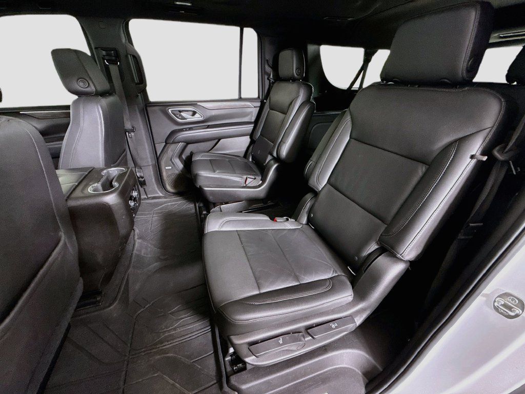 Used 2021 Chevrolet Suburban Z71 w/ Z71 Off-Road Package AWD/4WD image 24
