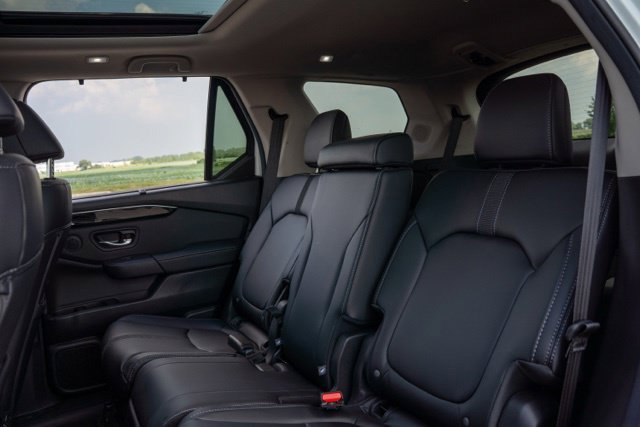 Used 2022 Honda Pilot Touring image 16
