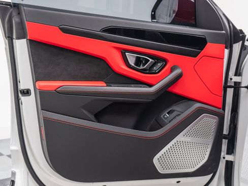 Used 2021 Lamborghini Urus -Bang and Olufsen Audio, Two-T image 44