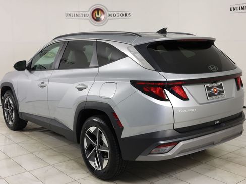 Used 2025 Hyundai Tucson SEL AWD/4WD image 4