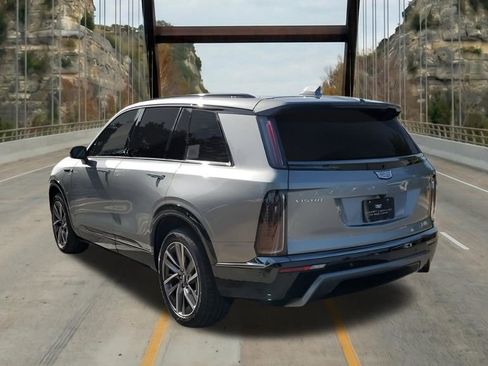 New 2026 Cadillac Vistiq Luxury AWD/4WD image 7